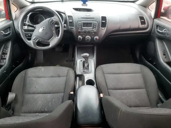 KNAFK4A69G5607510 2016 KIA FORTE - Image 8