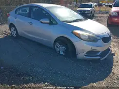 KNAFK4A69G5607894 2016 KIA FORTE