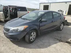 KNAFK4A69G5609127 2016 KIA FORTE