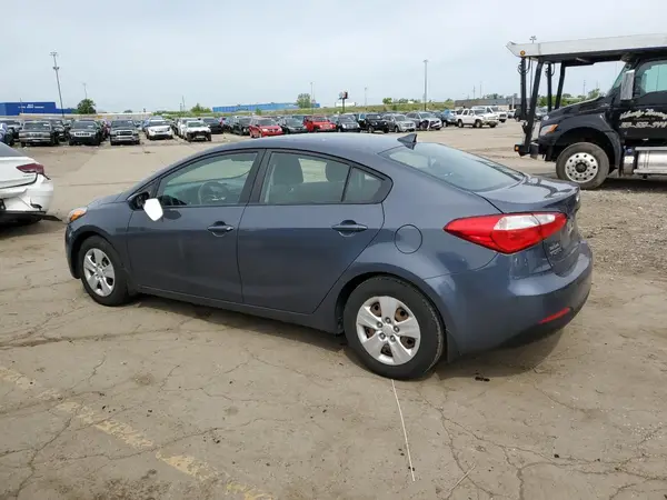 KNAFK4A69G5612156 2016 KIA FORTE - Image 2