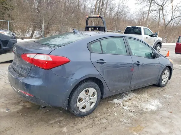 KNAFK4A69G5612187 2016 KIA FORTE - Image 2