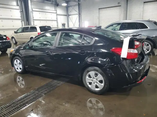 KNAFK4A69G5612982 2016 KIA FORTE - Image 2