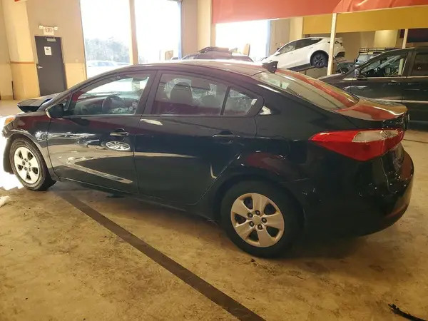 KNAFK4A69G5613663 2016 KIA FORTE - Image 2