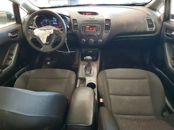 KNAFK4A69G5613663 2016 KIA FORTE - Image 8