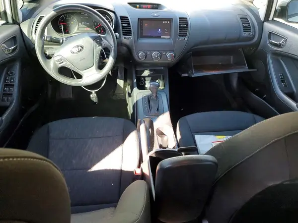 KNAFK4A69G5615686 2016 KIA FORTE - Image 8
