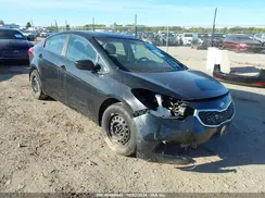 KNAFK4A69G5615882 2016 KIA FORTE