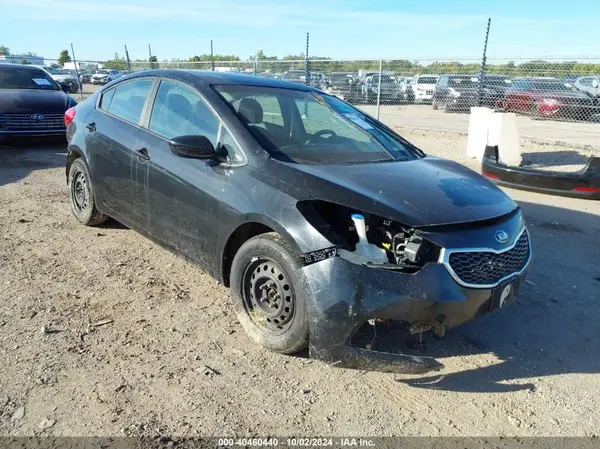 KNAFK4A69G5615882 2016 KIA FORTE - Image 1