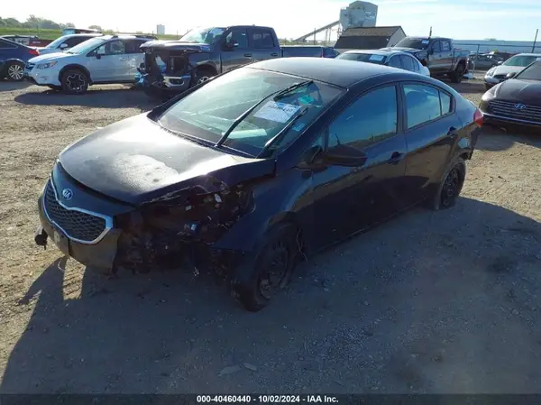 KNAFK4A69G5615882 2016 KIA FORTE - Image 2