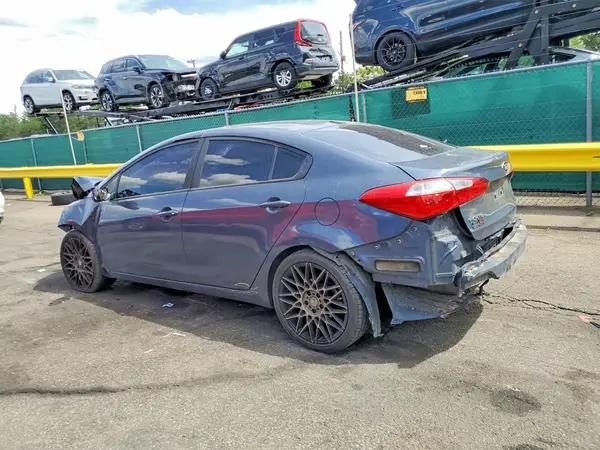 KNAFK4A69G5620029 2016 KIA FORTE - Image 2