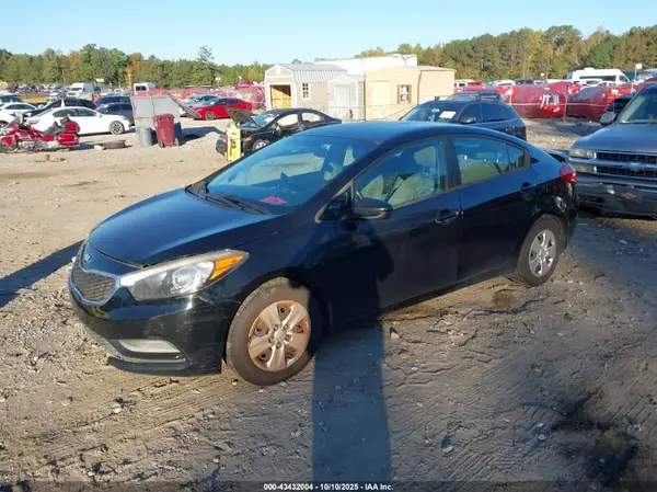 KNAFK4A6XG5438811 2016 KIA FORTE - Image 2