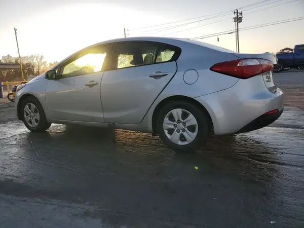 KNAFK4A6XG5439456 2016 KIA FORTE - Image 2