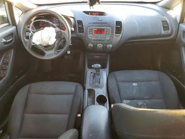 KNAFK4A6XG5439456 2016 KIA FORTE - Image 8