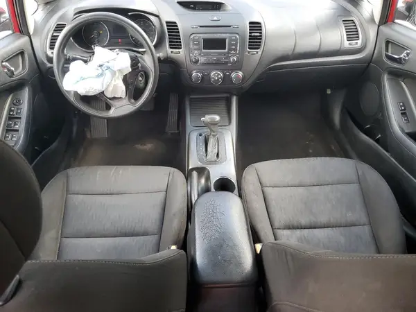 KNAFK4A6XG5442549 2016 KIA FORTE - Image 8