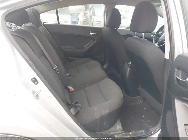 KNAFK4A6XG5445175 2016 KIA FORTE - Image 8