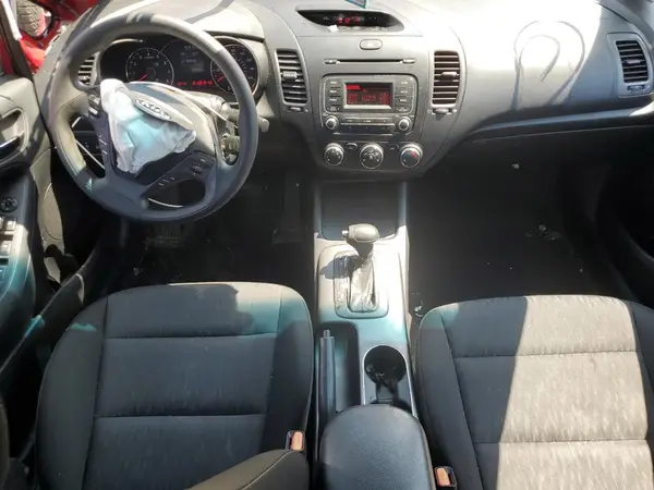 KNAFK4A6XG5445614 2016 KIA FORTE - Image 8