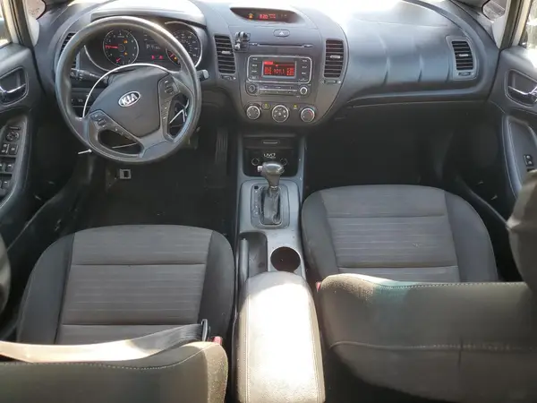 KNAFK4A6XG5455088 2016 KIA FORTE - Image 8