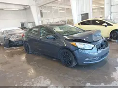 KNAFK4A6XG5460162 2016 KIA FORTE