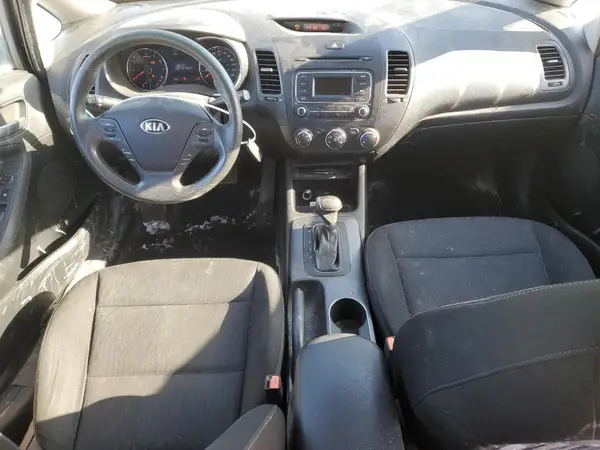 KNAFK4A6XG5465166 2016 KIA FORTE - Image 8