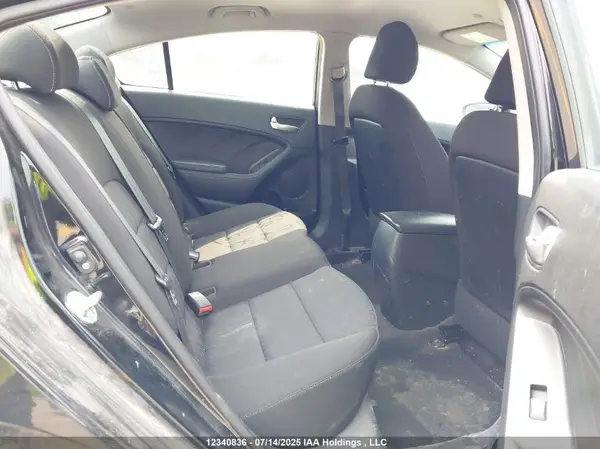 KNAFK4A6XG5465541 2016 KIA FORTE - Image 8