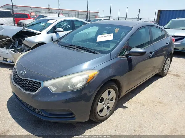 KNAFK4A6XG5466589 2016 KIA FORTE - Image 2