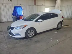 KNAFK4A6XG5472781 2016 KIA FORTE