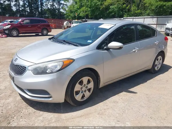 KNAFK4A6XG5477401 2016 KIA FORTE - Image 2