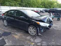 KNAFK4A6XG5477673 2016 KIA FORTE