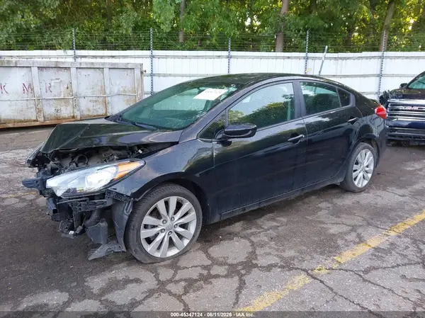 KNAFK4A6XG5477673 2016 KIA FORTE - Image 2
