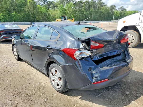 KNAFK4A6XG5482548 2016 KIA FORTE - Image 2