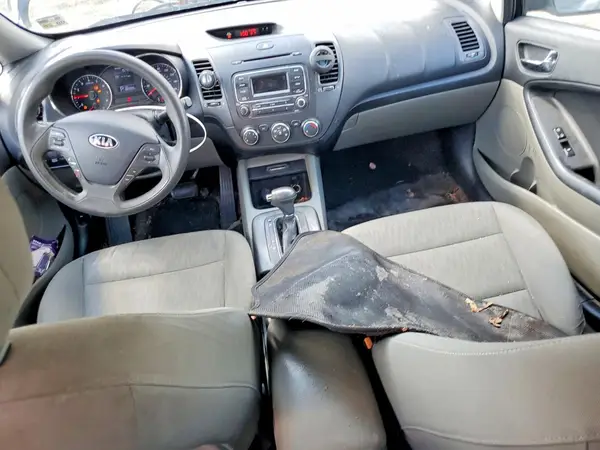 KNAFK4A6XG5482548 2016 KIA FORTE - Image 8