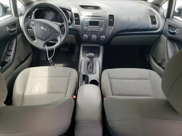 KNAFK4A6XG5486549 2016 KIA FORTE - Image 8