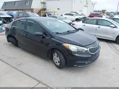KNAFK4A6XG5487412 2016 KIA FORTE