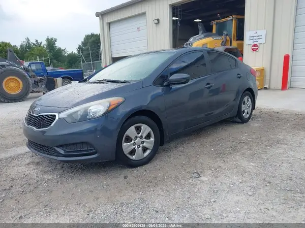 KNAFK4A6XG5488110 2016 KIA FORTE - Image 2