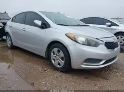KNAFK4A6XG5492125 2016 KIA FORTE