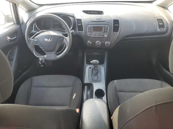 KNAFK4A6XG5493369 2016 KIA FORTE - Image 8