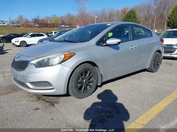 KNAFK4A6XG5509991 2016 KIA FORTE - Image 2