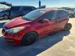 KNAFK4A6XG5510560 2016 KIA FORTE