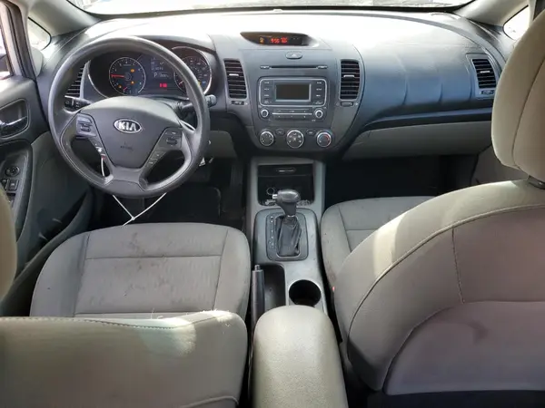 KNAFK4A6XG5511515 2016 KIA FORTE - Image 8