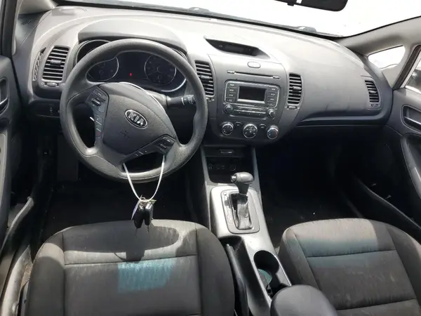 KNAFK4A6XG5511577 2016 KIA FORTE - Image 8