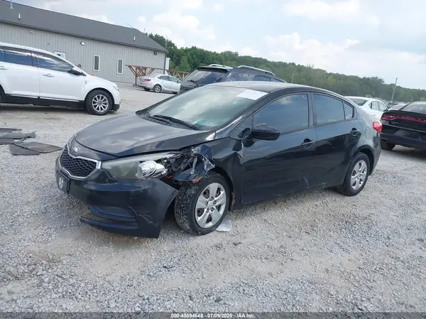 KNAFK4A6XG5523857 2016 KIA FORTE - Image 2