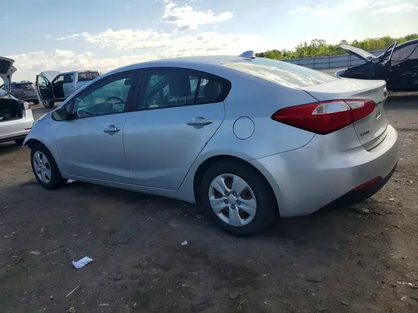 KNAFK4A6XG5532476 2016 KIA FORTE - Image 2