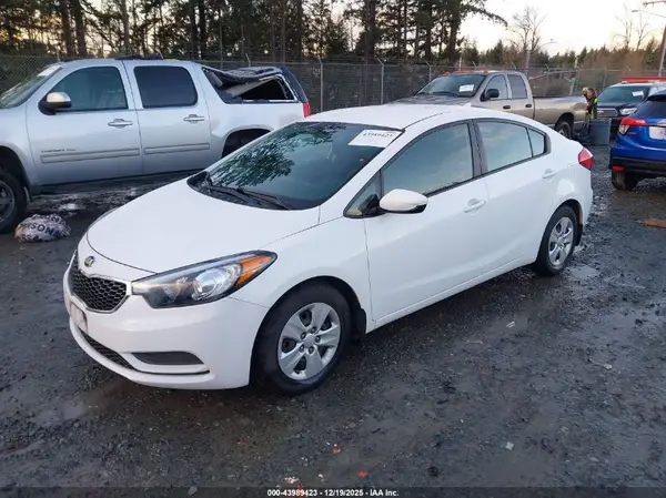 KNAFK4A6XG5533014 2016 KIA FORTE - Image 2