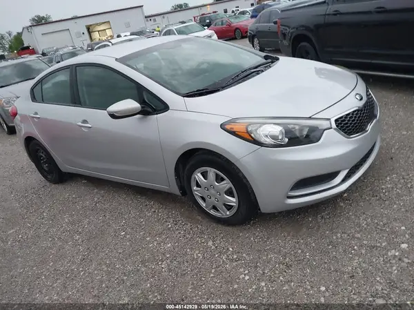 KNAFK4A6XG5535460 2016 KIA FORTE - Image 1