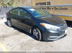KNAFK4A6XG5535510 2016 KIA FORTE