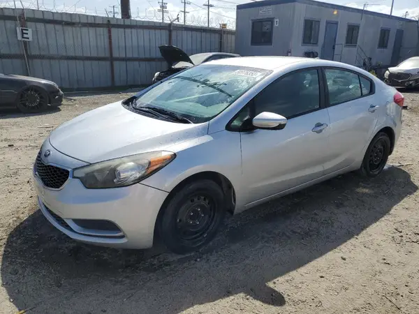 KNAFK4A6XG5535779 2016 KIA FORTE - Image 1