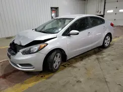 KNAFK4A6XG5537368 2016 KIA FORTE