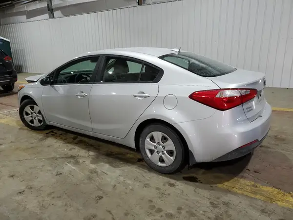 KNAFK4A6XG5537368 2016 KIA FORTE - Image 2