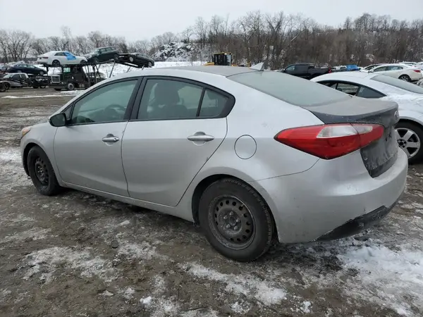 KNAFK4A6XG5538164 2016 KIA FORTE - Image 2