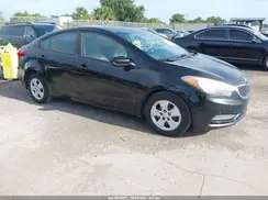KNAFK4A6XG5542540 2016 KIA FORTE