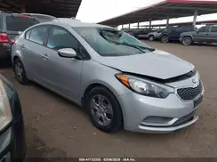 KNAFK4A6XG5548905 2016 KIA FORTE
